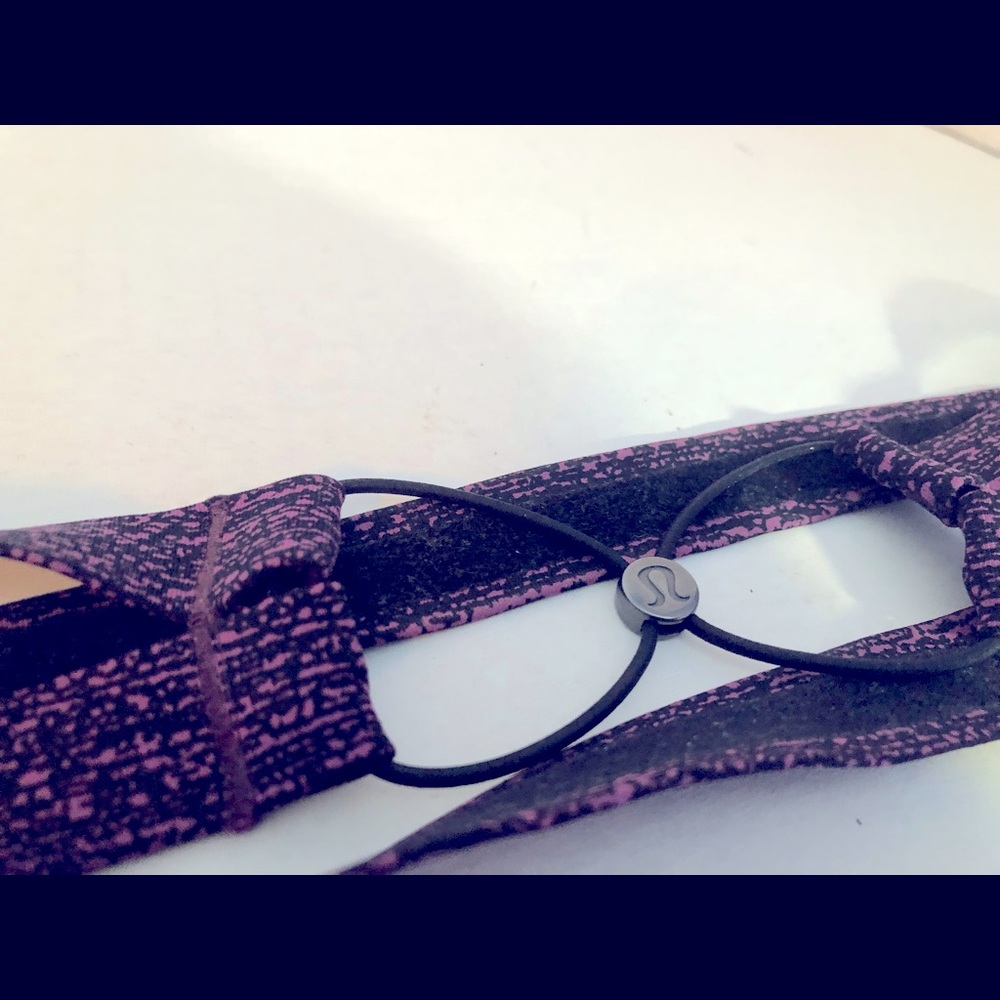 Lululemon Athletica double band headbamd
